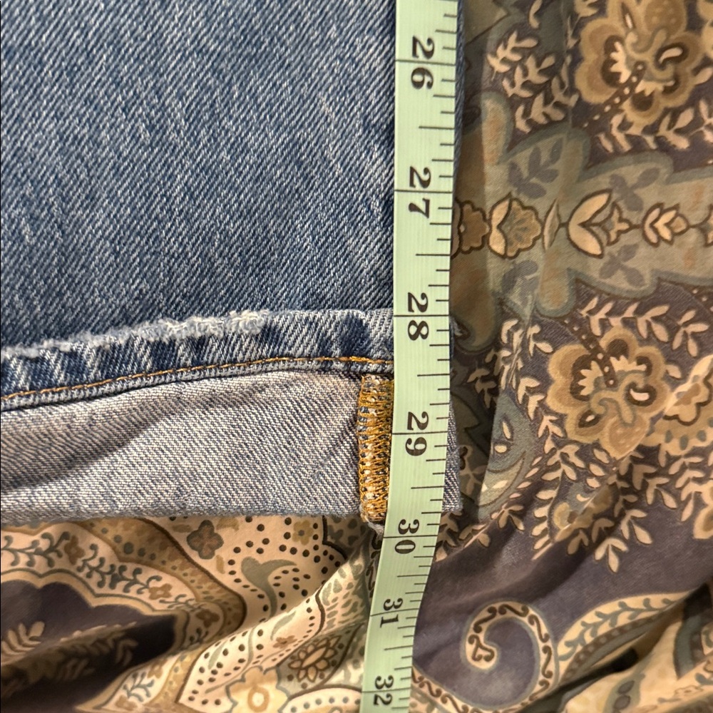 Ann Taylor The Palazzo mid-rise cuffed jeans size 12 - Picture 6 of 6